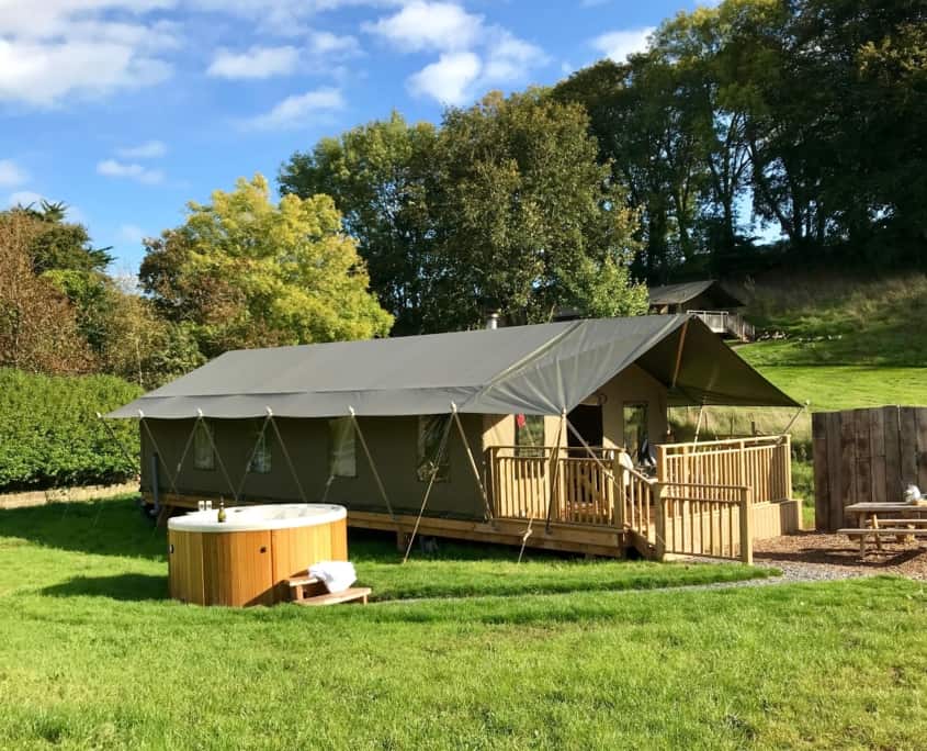 Safari tents • Luxury Glamping Safari tents • Luxury Glamping